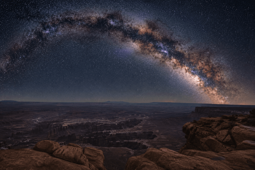 Grand View Point under a star-filled sky